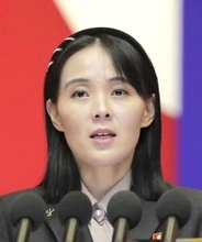 昇格の金与正氏、対外発信強化か　韓国警戒「微笑と威嚇」