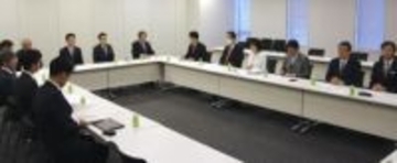 北陸新幹線、大阪延伸着工断念へ　26年度、ルート年内決着せず