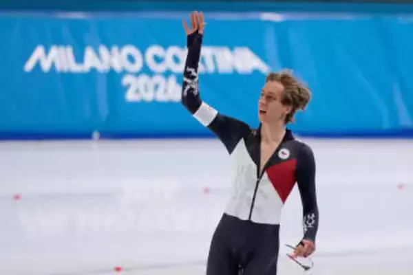 19歳のイレクが初優勝　スピードスケート・13日