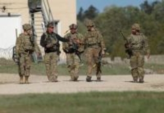 在独米軍、5000人撤収へ　イラン攻撃への批判に不満か