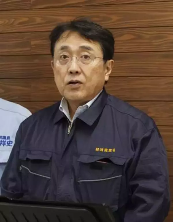 日本製紙八代工場の再建を支援　経産相、煙突が倒壊し9人死亡
