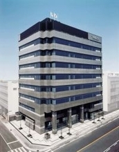 生活工具の扱いが始まり、山善　工作機械や住宅設備の専門商社大手【経済トレンド】