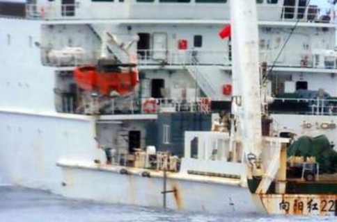 中国船が尖閣沖で海洋調査か　EEZ、3月以降相次ぐ