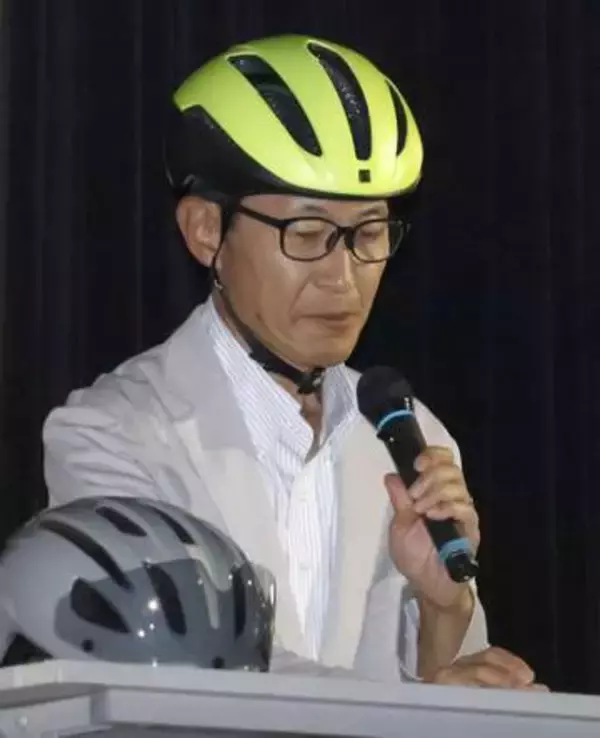 自転車ヘルメット着用呼びかけ　遺族「命の価値考えて」