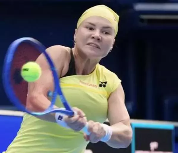 テニス、シュナイデルら決勝進出　東レ女子第6日