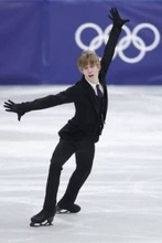 カナダ、男子SPでゴゴレフ貢献　フィギュア団体