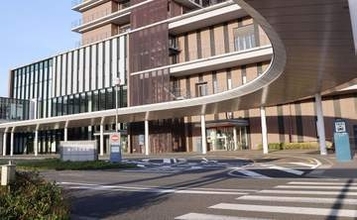 死亡男性の車、PAで2台が囲む　東名、暴行受け連れ去られたか