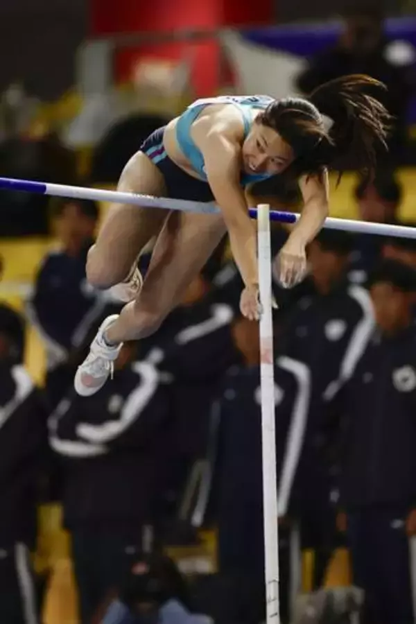 女子棒高跳びで村田が大会新V　関東学生陸上第3日