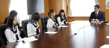 日本音楽「世界に届けられたら」　新しい学校のリーダーズ文科省に