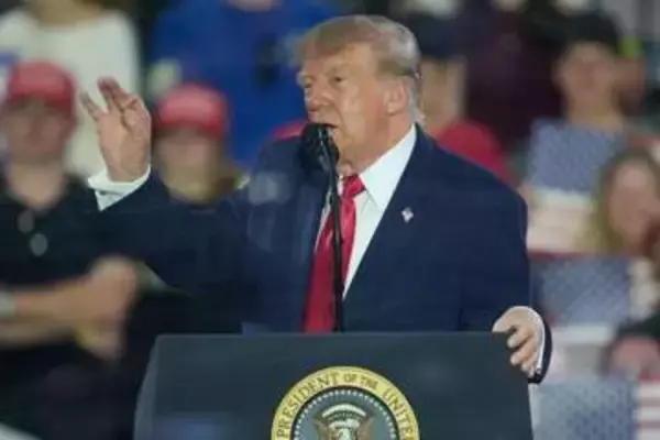 米の農業州、燃料高で逆風　トランプ氏、中間選挙票固め腐心