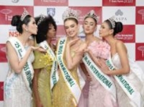 コロンビア代表に栄冠　ミス・インターナショナル