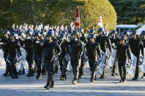 警視庁が年頭部隊出動訓練　「気迫と結束で任務遂行」