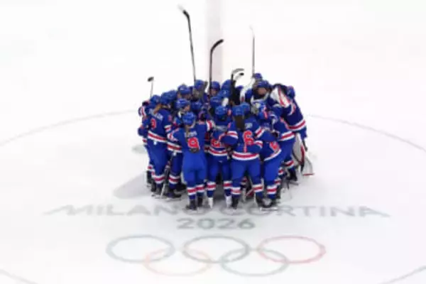 アイスホッケー女子は2強対決　米に勢い、カナダと散る火花