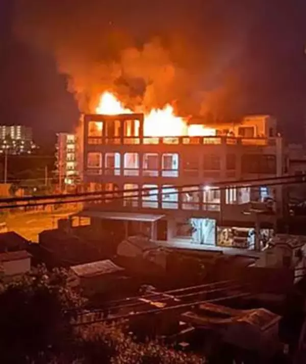 暴力団事務所で火災、1人死亡　沖縄、身元の特定急ぐ