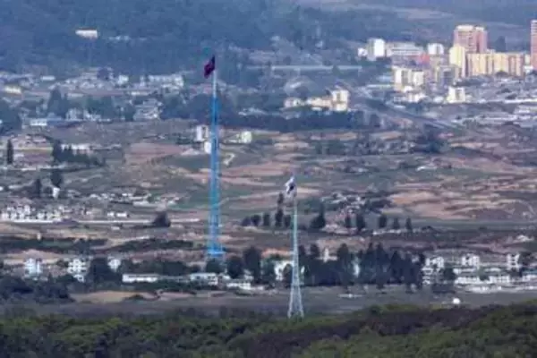 韓国軍、最前線で問題続発　無人機誤認、実弾装填せず