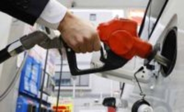 ガソリン173円50銭　2週ぶり値下がり