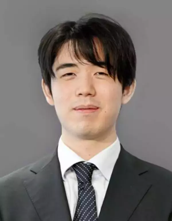 藤井聡太王位が勝ち、タイに　将棋、伊藤匠二冠を破る