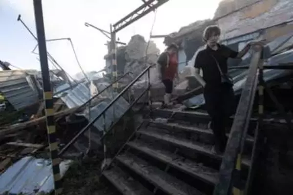 迎撃苦戦で民間人の死者急増　ウクライナ、7月437人