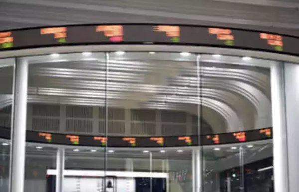 東証反発、終値5万0407円　前日の米株高好感し買い優勢