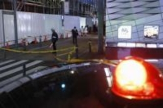 道頓堀死傷、週末の繁華街騒然　「信じられないこと起きた」