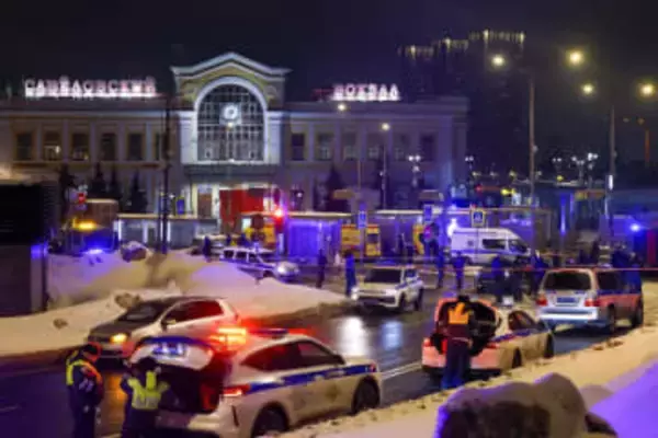 モスクワで爆発1人死亡　交通警察官、駅付近で