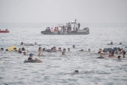 モロッコ移民数千人スペイン領に　国境フェンス突破、軍派遣を決定