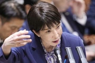 首相、夜はスマホ最大音量で横に　「危機管理に注力」とアピール