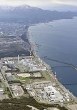 新潟県知事、14日に原発視察　柏崎刈羽の再稼働、月内判断か