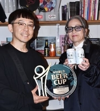 可能性無限、山梨「宇宙」ビール世界で金賞　ホップ栽培発祥の地・北杜、移住の2人快挙