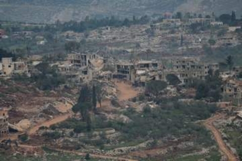 レバノン死者2500人超　イスラエルは攻撃継続