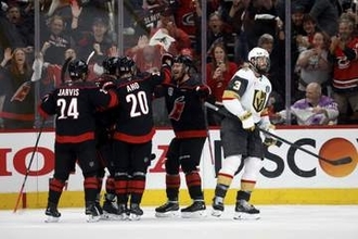 NHL、ハリケーンズがVに王手　スタンリー・カップ決勝