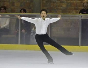 フィギュア、友野と渡辺が優勝　アジアンOP