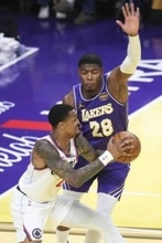 八村13得点、レーカーズ5連勝　NBA、クリッパーズ戦