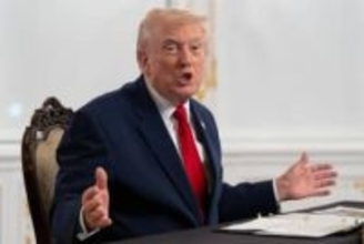 「所得税なくすかもしれない」　トランプ大統領、中間選挙に向け