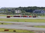 「成田空港で小型機が滑走路逸脱　3人搭乗、けがなし」の画像1
