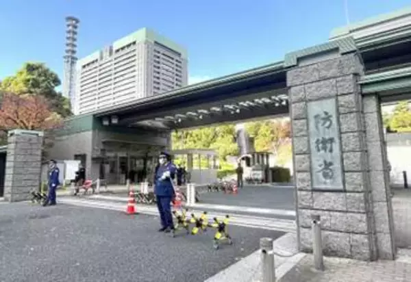 米軍オスプレイが緊急着陸　厚木基地、異常兆候か