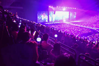 ももクロライブに遺族招待　犯罪被害者支援で警視庁