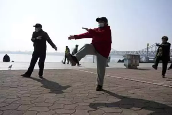 「中国、介護保険本格導入へ　高齢化に対応、28年末めど」の画像