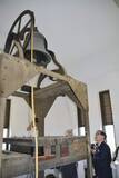 「北大150周年、記念の鐘響く　時計塔に設置、農学部OBら修復」の画像1