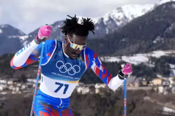 ハイチの黒人スキーヤー五輪満喫　雪と無縁の母国へ「光を」