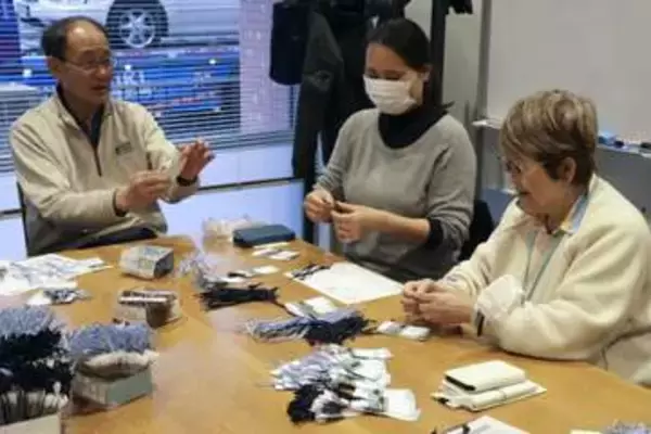 尼崎脱線事故の負傷者らがしおり　「あの日を繰り返さない」