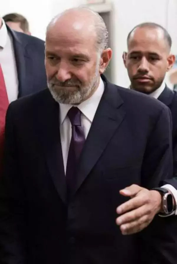 米商務長官の議会証言に賛否　性犯罪で起訴・自殺の富豪巡り