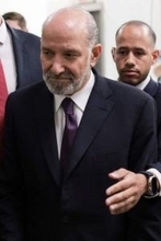 米商務長官の議会証言に賛否　性犯罪で起訴・自殺の富豪巡り