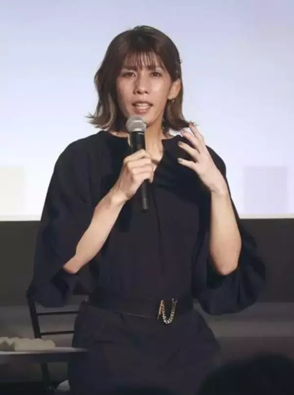 吉田沙保里さんが第1走者　アジア大会聖火リレー