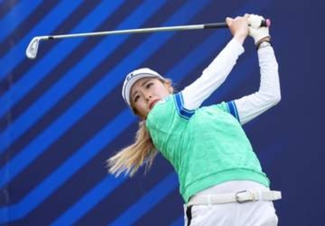 桑木志帆、3打差追ってスタート　AIG全英女子ゴルフ最終日