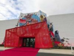 ネトフリ、米で体験型施設を開業　人気作品の世界観を再現