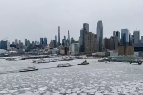 米、歴史的寒波の死者42人に　50万戸以上で停電続く