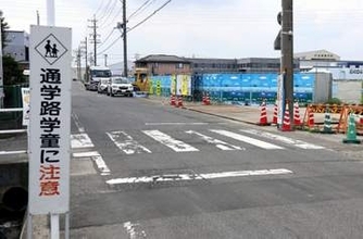 登校中事故で6歳女児死亡、愛知　運転の男を現行犯逮捕