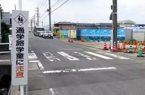 登校中事故で6歳女児死亡、愛知　運転の男を現行犯逮捕