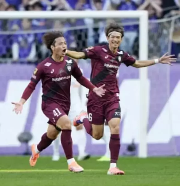 天皇杯、神戸と町田が決勝へ　サッカー